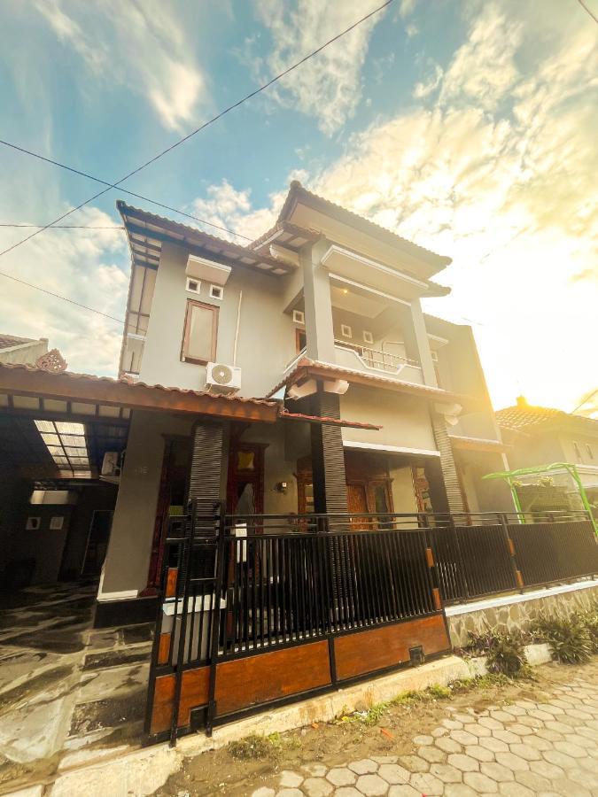 Homestay Kamar Tamu Gedongkiwo Yogyakarta Exterior foto